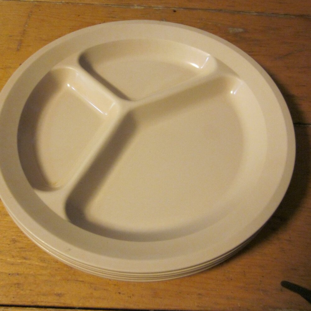 vtg lot of five Dallasware Pink Melamine divided plates #136